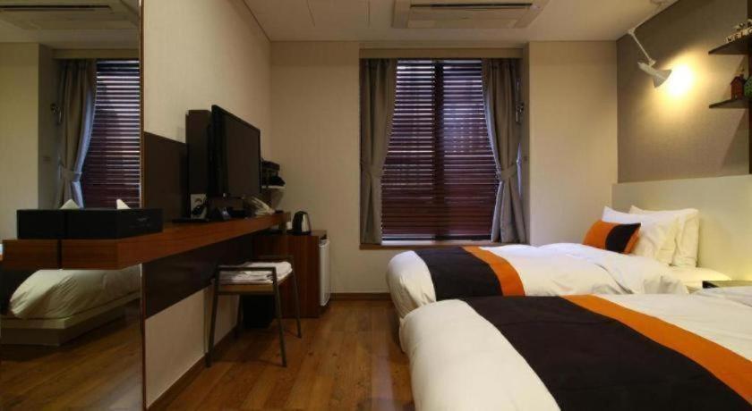 Hotel Kt&g Sangsangmadang Chuncheon